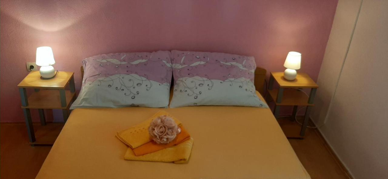 Marin I Vinka Apartment โตรกีร์ ภายนอก รูปภาพ
