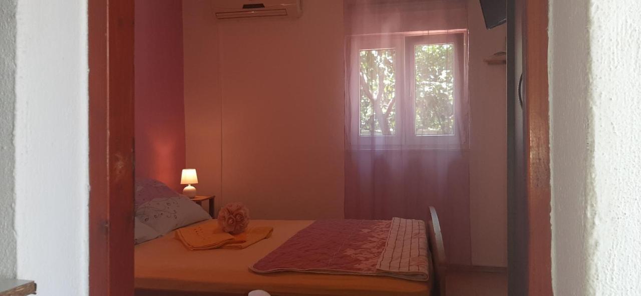 Marin I Vinka Apartment โตรกีร์ ภายนอก รูปภาพ