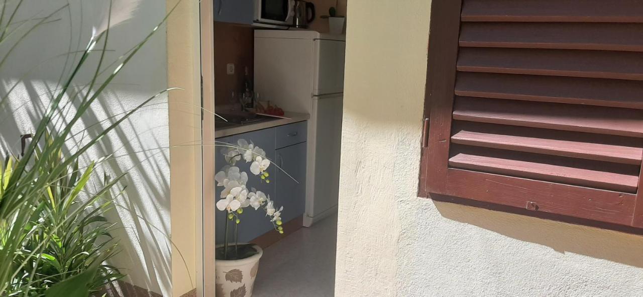 Marin I Vinka Apartment โตรกีร์ ภายนอก รูปภาพ